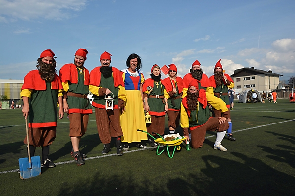  Theatergruppe Oberägeri im Fussballfieber